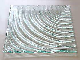 ガラスプレート　波模様