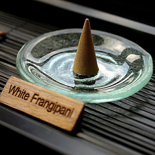 コーン型お香立て(渦巻き) 通販｜《公式》アジアン・バリ雑貨専門店